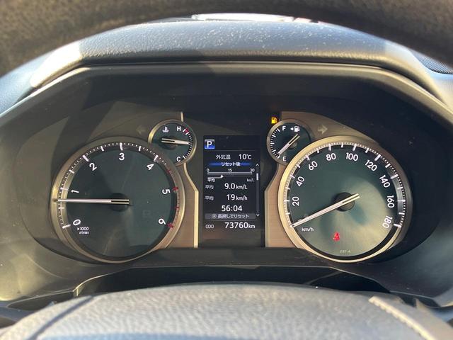 ランドクルーザープラド ＴＸ　４ＷＤ　ターボ　７人乗り　ディーゼル（軽油）９型ディスプレイオーディオ　全周囲カメラ　衝突被害軽減システム　レーダークルーズ　コーナーセンサー　ルーフレール　ＥＴＣ２．０　純正１７インチアルミ（34枚目）