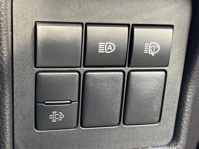 ランドクルーザープラド ＴＸ　４ＷＤ　ターボ　７人乗り　ディーゼル（軽油）９型ディスプレイオーディオ　全周囲カメラ　衝突被害軽減システム　レーダークルーズ　コーナーセンサー　ルーフレール　ＥＴＣ２．０　純正１７インチアルミ（51枚目）