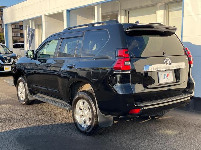 ランドクルーザープラド ＴＸ　４ＷＤ　ターボ　７人乗り　ディーゼル（軽油）９型ディスプレイオーディオ　全周囲カメラ　衝突被害軽減システム　レーダークルーズ　コーナーセンサー　ルーフレール　ＥＴＣ２．０　純正１７インチアルミ（72枚目）