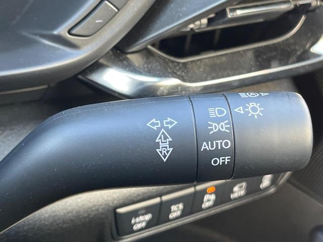 ＭＸ－３０ ベースグレード　衝突軽減装置　禁煙車　純正８．８インチナビ　全周囲カメラ　レーダークルーズ　ＥＴＣ　Ｂｌｕｅｔｏｏｔｈ　フルセグ　ドラレコ　前席シートヒーター　運転席パワーシート　ハーフレザーシート　レーンキープ（58枚目）