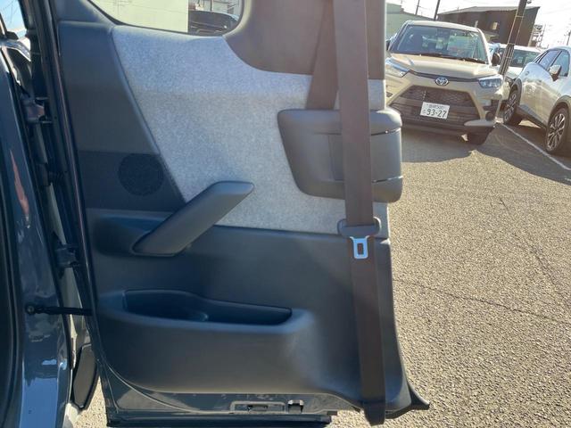 ＭＸ－３０ ベースグレード　衝突軽減装置　禁煙車　純正８．８インチナビ　全周囲カメラ　レーダークルーズ　ＥＴＣ　Ｂｌｕｅｔｏｏｔｈ　フルセグ　ドラレコ　前席シートヒーター　運転席パワーシート　ハーフレザーシート　レーンキープ（64枚目）