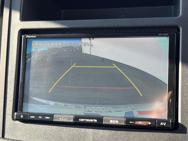 フォレスター アドバンス　４ＷＤ　衝突被害軽減システム　禁煙車　レーダークルーズ　寒冷地仕様　フロント・サイド・バックカメラ　ＥＴＣ　ドラレコ　全席シートヒーター　ハーフレザーシート　コーナーセンサー　スマートキー（4枚目）