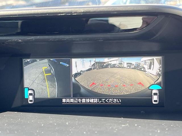 フォレスター アドバンス　４ＷＤ　衝突被害軽減システム　禁煙車　レーダークルーズ　寒冷地仕様　フロント・サイド・バックカメラ　ＥＴＣ　ドラレコ　全席シートヒーター　ハーフレザーシート　コーナーセンサー　スマートキー（6枚目）