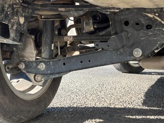 フォレスター アドバンス　４ＷＤ　衝突被害軽減システム　禁煙車　レーダークルーズ　寒冷地仕様　フロント・サイド・バックカメラ　ＥＴＣ　ドラレコ　全席シートヒーター　ハーフレザーシート　コーナーセンサー　スマートキー（24枚目）