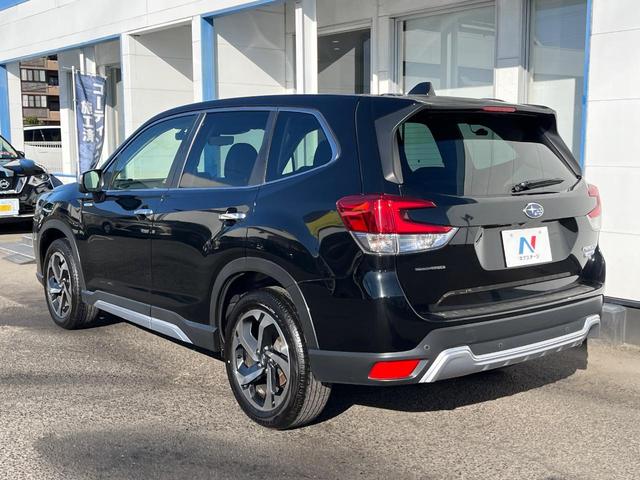 フォレスター アドバンス　４ＷＤ　衝突被害軽減システム　禁煙車　レーダークルーズ　寒冷地仕様　フロント・サイド・バックカメラ　ＥＴＣ　ドラレコ　全席シートヒーター　ハーフレザーシート　コーナーセンサー　スマートキー（32枚目）