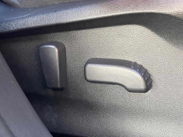 フォレスター アドバンス　４ＷＤ　衝突被害軽減システム　禁煙車　レーダークルーズ　寒冷地仕様　フロント・サイド・バックカメラ　ＥＴＣ　ドラレコ　全席シートヒーター　ハーフレザーシート　コーナーセンサー　スマートキー（40枚目）