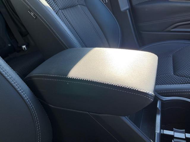 フォレスター アドバンス　４ＷＤ　衝突被害軽減システム　禁煙車　レーダークルーズ　寒冷地仕様　フロント・サイド・バックカメラ　ＥＴＣ　ドラレコ　全席シートヒーター　ハーフレザーシート　コーナーセンサー　スマートキー（44枚目）