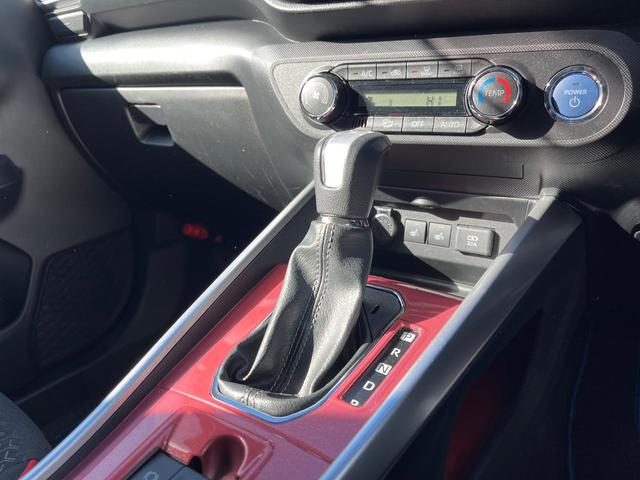 ライズ Ｚ　衝突軽減装置　禁煙車　純正９型ナビ　全周囲カメラ　レーダークルーズ　ＥＴＣ　Ｂｌｕｅｔｏｏｔｈ　フルセグ　ドラレコ　シートヒーター　シーケンシャルターンランプ　ＬＥＤヘッドライト　レーンキープアシスト（26枚目）