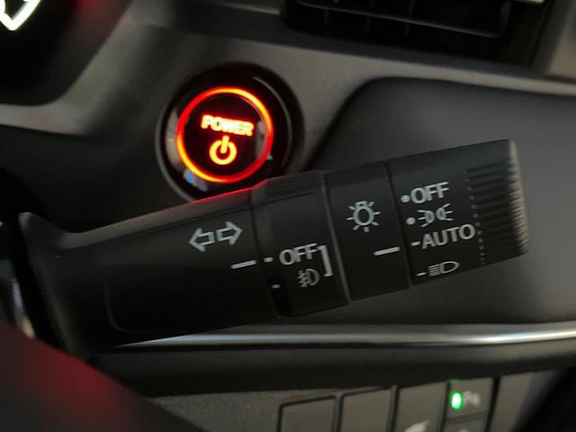 ヴェゼル ｅ：ＨＥＶ　Ｚ　登録済未使用車　衝突被害軽減システム　純正９インチナビ　全周囲カメラ　ＥＴＣ　電動リアゲート　ハーフレザーシート　ＬＥＤヘッド　コーナーセンサー　スマートキー　純正１８インチアルミ　オートハイビーム（54枚目）