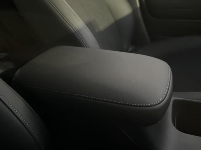 ヴェゼル ｅ：ＨＥＶ　Ｚ　登録済未使用車　衝突被害軽減システム　純正９インチナビ　全周囲カメラ　ＥＴＣ　電動リアゲート　ハーフレザーシート　ＬＥＤヘッド　コーナーセンサー　スマートキー　純正１８インチアルミ　オートハイビーム（60枚目）