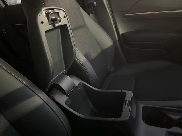 ヴェゼル ｅ：ＨＥＶ　Ｚ　登録済未使用車　衝突被害軽減システム　純正９インチナビ　全周囲カメラ　ＥＴＣ　電動リアゲート　ハーフレザーシート　ＬＥＤヘッド　コーナーセンサー　スマートキー　純正１８インチアルミ　オートハイビーム（61枚目）