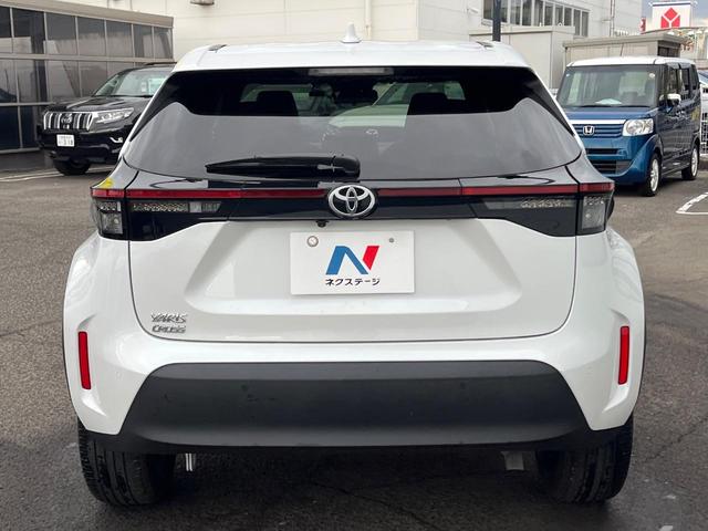 ヤリスクロス Ｚ　衝突被害軽減システム　禁煙車　８型ディスプレイオーディオ　全周囲カメラ　レーダークルーズ　ＥＴＣ　Ｂｌｕｅｔｏｏｔｈ　フルセグ　ドラレコ　シートヒーター　パワーシート　ハーフレザーシート　ＬＥＤヘッド（15枚目）