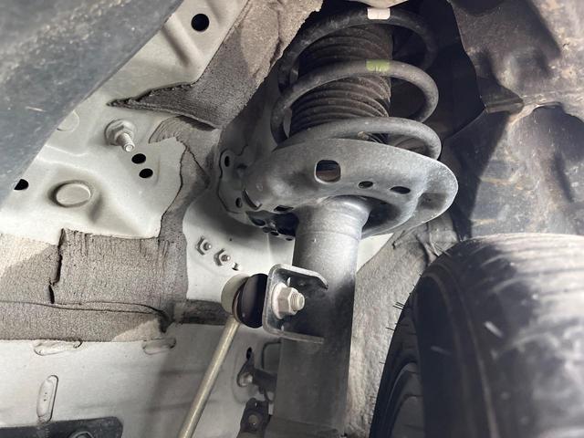 ヤリスクロス Ｚ　衝突被害軽減システム　禁煙車　８型ディスプレイオーディオ　全周囲カメラ　レーダークルーズ　ＥＴＣ　Ｂｌｕｅｔｏｏｔｈ　フルセグ　ドラレコ　シートヒーター　パワーシート　ハーフレザーシート　ＬＥＤヘッド（22枚目）