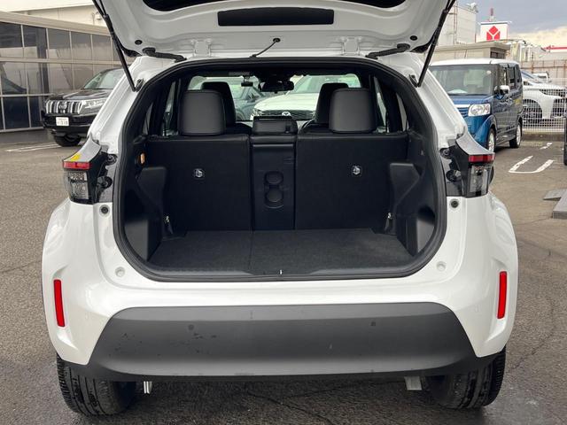 ヤリスクロス Ｚ　衝突被害軽減システム　禁煙車　８型ディスプレイオーディオ　全周囲カメラ　レーダークルーズ　ＥＴＣ　Ｂｌｕｅｔｏｏｔｈ　フルセグ　ドラレコ　シートヒーター　パワーシート　ハーフレザーシート　ＬＥＤヘッド（45枚目）