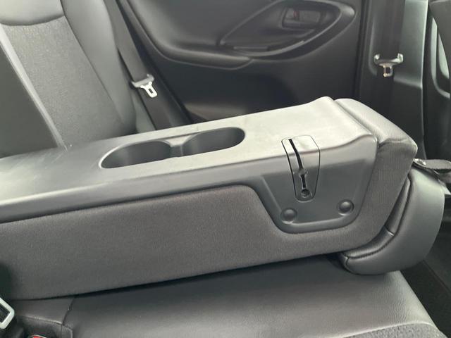 ヤリスクロス Ｚ　衝突被害軽減システム　禁煙車　８型ディスプレイオーディオ　全周囲カメラ　レーダークルーズ　ＥＴＣ　Ｂｌｕｅｔｏｏｔｈ　フルセグ　ドラレコ　シートヒーター　パワーシート　ハーフレザーシート　ＬＥＤヘッド（54枚目）