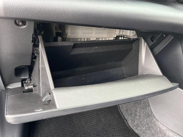 ヤリスクロス Ｚ　衝突被害軽減システム　禁煙車　８型ディスプレイオーディオ　全周囲カメラ　レーダークルーズ　ＥＴＣ　Ｂｌｕｅｔｏｏｔｈ　フルセグ　ドラレコ　シートヒーター　パワーシート　ハーフレザーシート　ＬＥＤヘッド（55枚目）