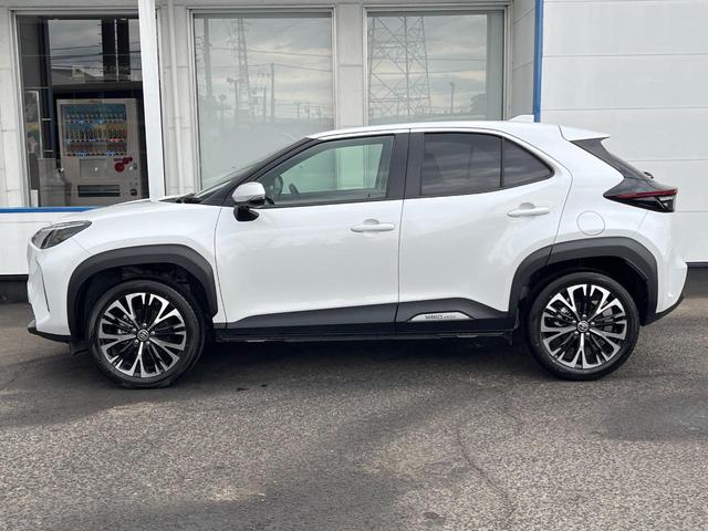 ヤリスクロス Ｚ　衝突被害軽減システム　禁煙車　８型ディスプレイオーディオ　全周囲カメラ　レーダークルーズ　ＥＴＣ　Ｂｌｕｅｔｏｏｔｈ　フルセグ　ドラレコ　シートヒーター　パワーシート　ハーフレザーシート　ＬＥＤヘッド（63枚目）