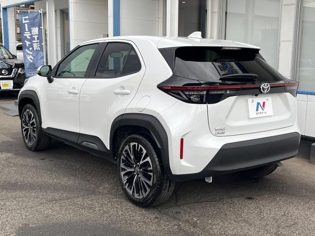 ヤリスクロス Ｚ　衝突被害軽減システム　禁煙車　８型ディスプレイオーディオ　全周囲カメラ　レーダークルーズ　ＥＴＣ　Ｂｌｕｅｔｏｏｔｈ　フルセグ　ドラレコ　シートヒーター　パワーシート　ハーフレザーシート　ＬＥＤヘッド（66枚目）