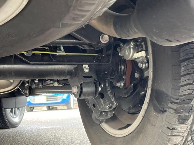 ランドクルーザープラド ＴＸ　Ｌパッケージ　マットブラックエディション　サンルーフ　４ＷＤ　　衝突軽減装置　禁煙車　純正９インチナビ　全周囲カメラ　レザーシート　レーダークルーズ　ＥＴＣ　Ｂｌｕｅｔｏｏｔｈ　フルセグ　ドラレコ　前席シートヒーター　デジタルインナーミラー（23枚目）