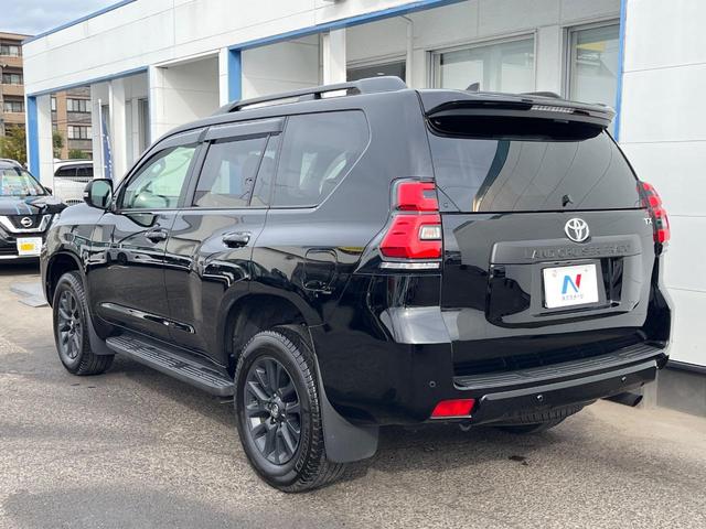 ランドクルーザープラド ＴＸ　Ｌパッケージ　マットブラックエディション　サンルーフ　４ＷＤ　　衝突軽減装置　禁煙車　純正９インチナビ　全周囲カメラ　レザーシート　レーダークルーズ　ＥＴＣ　Ｂｌｕｅｔｏｏｔｈ　フルセグ　ドラレコ　前席シートヒーター　デジタルインナーミラー（33枚目）