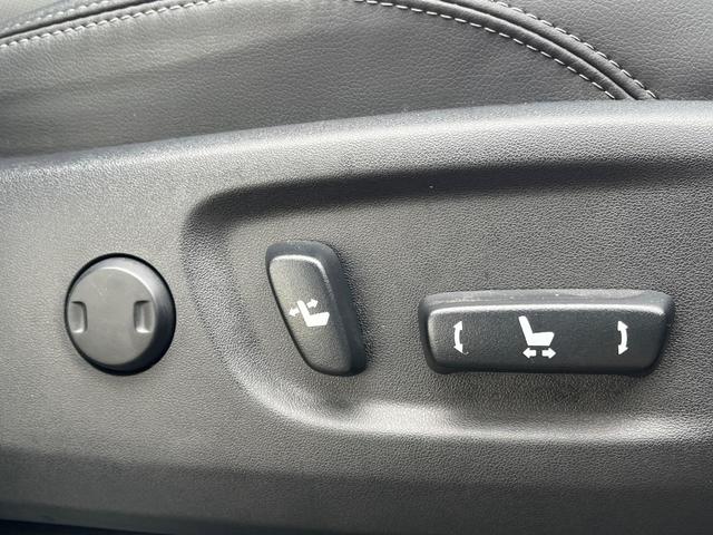 ランドクルーザープラド ＴＸ　Ｌパッケージ　マットブラックエディション　サンルーフ　４ＷＤ　　衝突軽減装置　禁煙車　純正９インチナビ　全周囲カメラ　レザーシート　レーダークルーズ　ＥＴＣ　Ｂｌｕｅｔｏｏｔｈ　フルセグ　ドラレコ　前席シートヒーター　デジタルインナーミラー（43枚目）