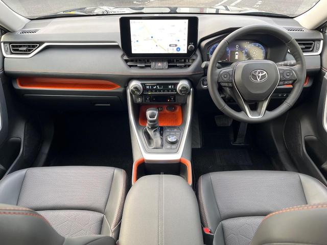 RAV4 アドベンチャー 4WD 衝突軽減装置 禁煙車 純正10.5型ディスプレーオーディオ 合皮シート レーダークルーズ バックカメラ ETC Bluetooth フルセグ ドラレコ 前席シートベンチレーション レーンキープ(2枚目)