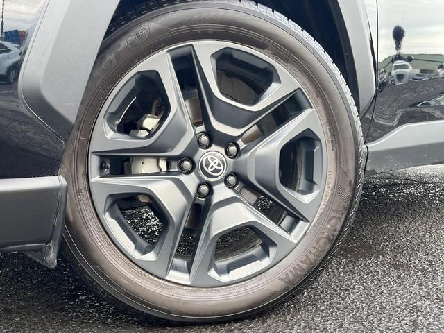 RAV4 アドベンチャー 4WD 衝突軽減装置 禁煙車 純正10.5型ディスプレーオーディオ 合皮シート レーダークルーズ バックカメラ ETC Bluetooth フルセグ ドラレコ 前席シートベンチレーション レーンキープ(13枚目)