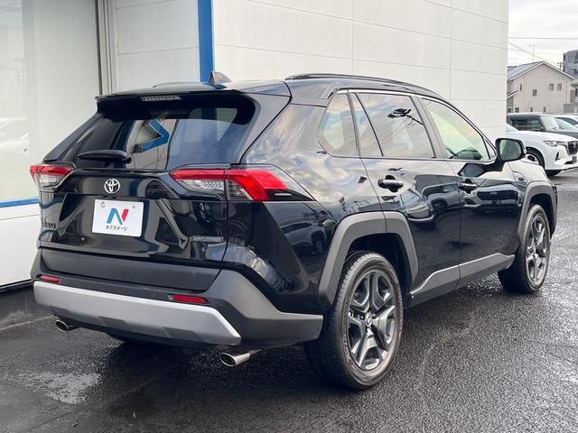 RAV4 アドベンチャー 4WD 衝突軽減装置 禁煙車 純正10.5型ディスプレーオーディオ 合皮シート レーダークルーズ バックカメラ ETC Bluetooth フルセグ ドラレコ 前席シートベンチレーション レーンキープ(17枚目)