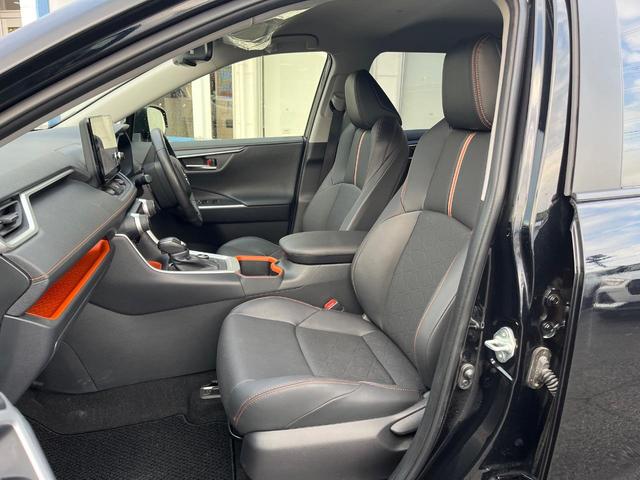 RAV4 アドベンチャー 4WD 衝突軽減装置 禁煙車 純正10.5型ディスプレーオーディオ 合皮シート レーダークルーズ バックカメラ ETC Bluetooth フルセグ ドラレコ 前席シートベンチレーション レーンキープ(34枚目)