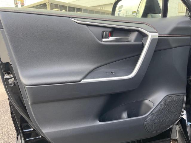 RAV4 アドベンチャー 4WD 衝突軽減装置 禁煙車 純正10.5型ディスプレーオーディオ 合皮シート レーダークルーズ バックカメラ ETC Bluetooth フルセグ ドラレコ 前席シートベンチレーション レーンキープ(39枚目)
