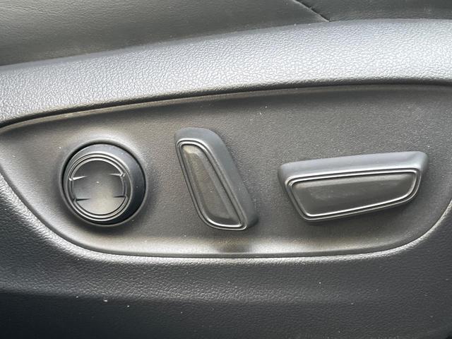 RAV4 アドベンチャー 4WD 衝突軽減装置 禁煙車 純正10.5型ディスプレーオーディオ 合皮シート レーダークルーズ バックカメラ ETC Bluetooth フルセグ ドラレコ 前席シートベンチレーション レーンキープ(49枚目)