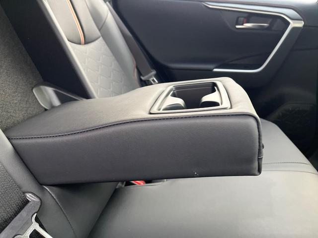 RAV4 アドベンチャー 4WD 衝突軽減装置 禁煙車 純正10.5型ディスプレーオーディオ 合皮シート レーダークルーズ バックカメラ ETC Bluetooth フルセグ ドラレコ 前席シートベンチレーション レーンキープ(59枚目)