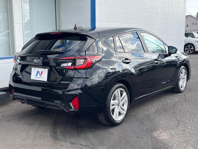 ☆全国のネクステージからお取り寄せが可能※！遠方の店舗に展示してあるクルマが気になる場合も、最寄りの店舗でご覧いただくことが可能です！是非私たちに要望をお聞かせください！※別途費用