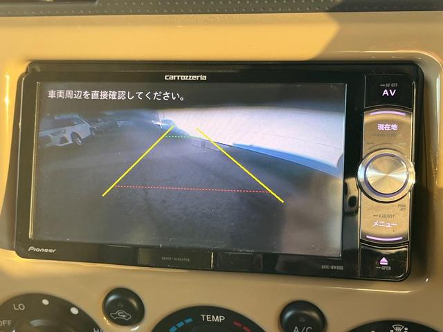 FJクルーザー オフロードパッケージ 4WD 禁煙車 バックカメラ ETC コーナーセンサー LEDヘッド オートライト ルーフレール DVD再生 地デジ SDナビ(4枚目)