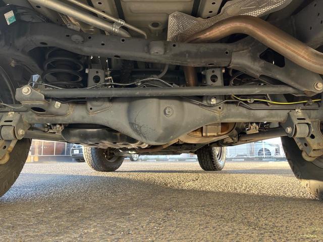 FJクルーザー オフロードパッケージ 4WD 禁煙車 バックカメラ ETC コーナーセンサー LEDヘッド オートライト ルーフレール DVD再生 地デジ SDナビ(21枚目)