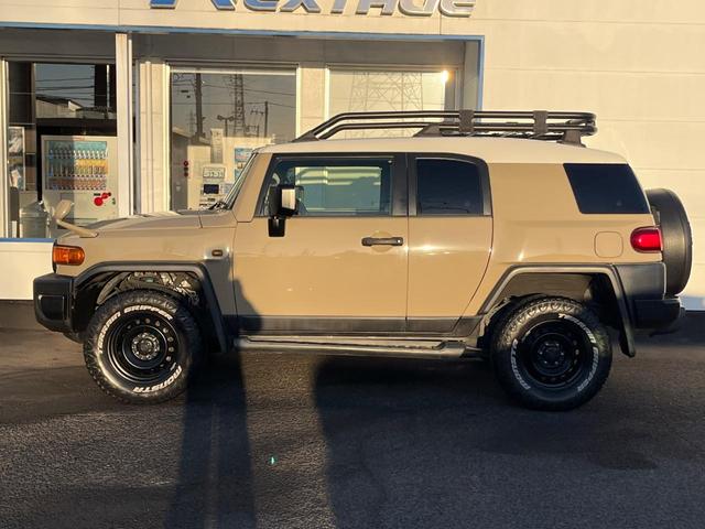FJクルーザー オフロードパッケージ 4WD 禁煙車 バックカメラ ETC コーナーセンサー LEDヘッド オートライト ルーフレール DVD再生 地デジ SDナビ(30枚目)