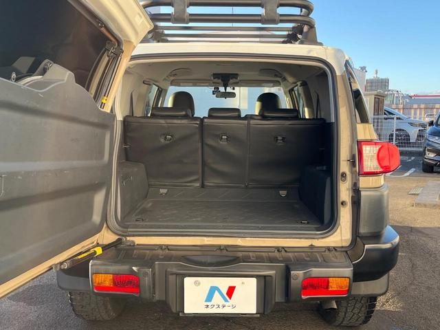 FJクルーザー オフロードパッケージ 4WD 禁煙車 バックカメラ ETC コーナーセンサー LEDヘッド オートライト ルーフレール DVD再生 地デジ SDナビ(34枚目)