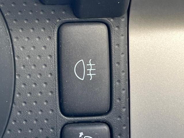 FJクルーザー オフロードパッケージ 4WD 禁煙車 バックカメラ ETC コーナーセンサー LEDヘッド オートライト ルーフレール DVD再生 地デジ SDナビ(43枚目)