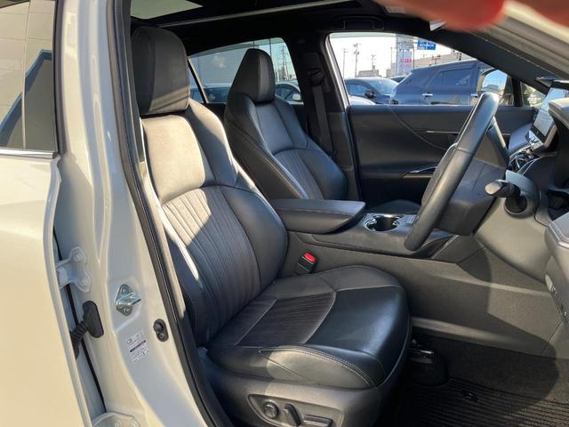 ハリアーハイブリッド Z ガラスルーフ 衝突軽減装置 禁煙車 純正12.3インチナビ JBLサウンドシステム レーダークルーズ バックカメラ ETC Bluetooth フルセグ ドラレコ パワーバックドア デジタルミラー(8枚目)