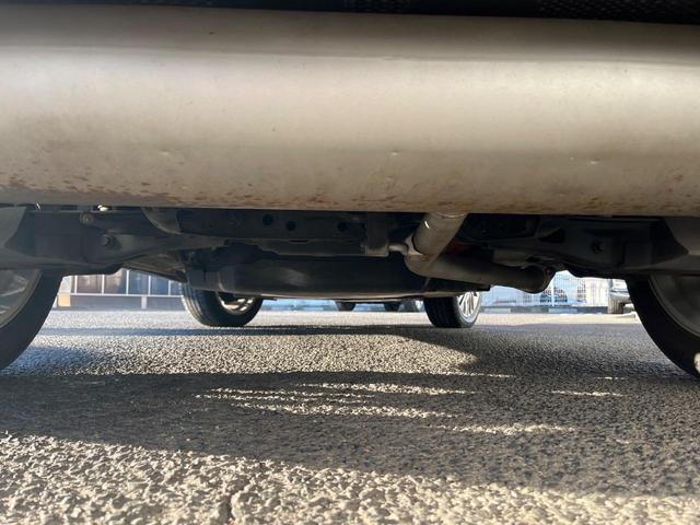 ハリアーハイブリッド Z ガラスルーフ 衝突軽減装置 禁煙車 純正12.3インチナビ JBLサウンドシステム レーダークルーズ バックカメラ ETC Bluetooth フルセグ ドラレコ パワーバックドア デジタルミラー(19枚目)