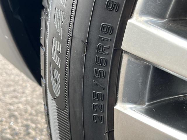 ハリアーハイブリッド Z ガラスルーフ 衝突軽減装置 禁煙車 純正12.3インチナビ JBLサウンドシステム レーダークルーズ バックカメラ ETC Bluetooth フルセグ ドラレコ パワーバックドア デジタルミラー(28枚目)