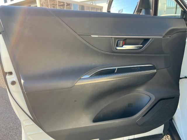 ハリアーハイブリッド Z ガラスルーフ 衝突軽減装置 禁煙車 純正12.3インチナビ JBLサウンドシステム レーダークルーズ バックカメラ ETC Bluetooth フルセグ ドラレコ パワーバックドア デジタルミラー(40枚目)