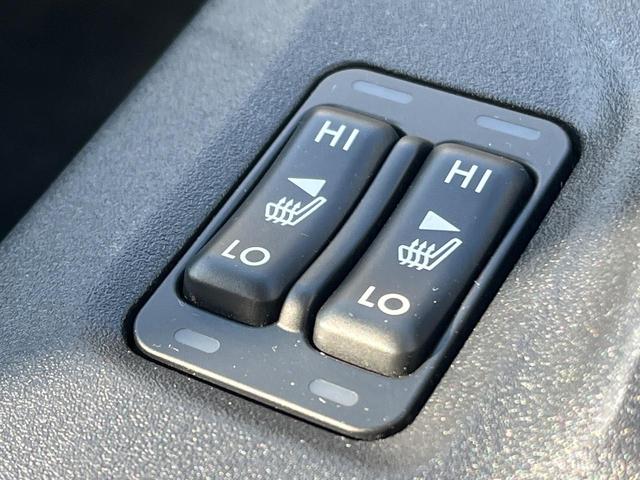 ＸＶ ２．０ｅ－Ｌ　アイサイト　スマートエディション　４ＷＤ　衝突軽減装置　禁煙車　純正ナビ　レーダークルーズ　バックカメラ　ＥＴＣ　Ｂｌｕｅｔｏｏｔｈ　フルセグ　前席シートヒーター　前席パワーシート　ＬＥＤヘッドライト　ＬＥＤフォグライト　レーンキープ（6枚目）