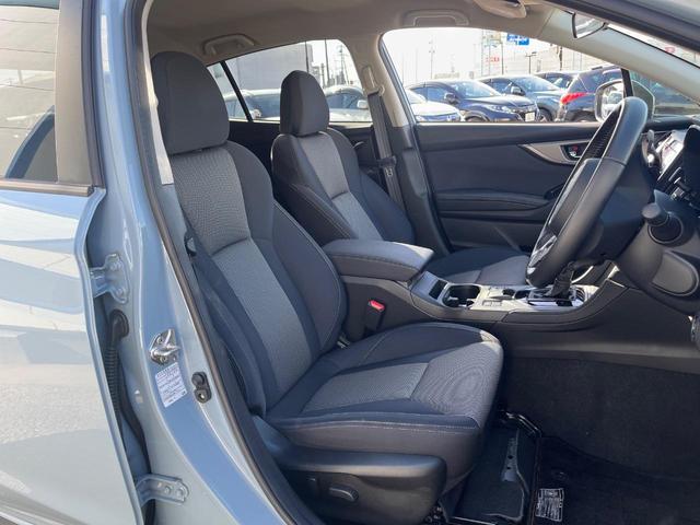 ＸＶ ２．０ｅ－Ｌ　アイサイト　スマートエディション　４ＷＤ　衝突軽減装置　禁煙車　純正ナビ　レーダークルーズ　バックカメラ　ＥＴＣ　Ｂｌｕｅｔｏｏｔｈ　フルセグ　前席シートヒーター　前席パワーシート　ＬＥＤヘッドライト　ＬＥＤフォグライト　レーンキープ（8枚目）