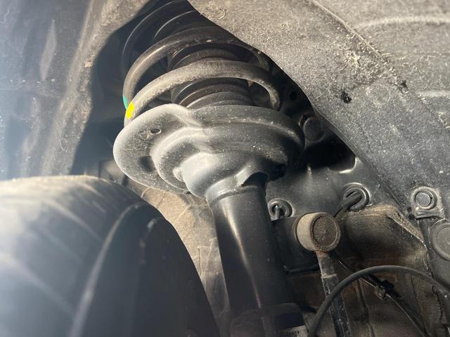 ＸＶ ２．０ｅ－Ｌ　アイサイト　スマートエディション　４ＷＤ　衝突軽減装置　禁煙車　純正ナビ　レーダークルーズ　バックカメラ　ＥＴＣ　Ｂｌｕｅｔｏｏｔｈ　フルセグ　前席シートヒーター　前席パワーシート　ＬＥＤヘッドライト　ＬＥＤフォグライト　レーンキープ（20枚目）