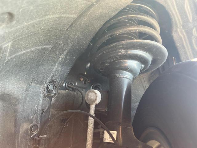 ＸＶ ２．０ｅ－Ｌ　アイサイト　スマートエディション　４ＷＤ　衝突軽減装置　禁煙車　純正ナビ　レーダークルーズ　バックカメラ　ＥＴＣ　Ｂｌｕｅｔｏｏｔｈ　フルセグ　前席シートヒーター　前席パワーシート　ＬＥＤヘッドライト　ＬＥＤフォグライト　レーンキープ（21枚目）