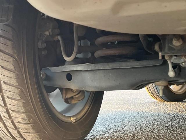 ハリアーハイブリッド プレミアム　サンルーフ　４ＷＤ　ＢＩＧ－Ｘ９型ナビ　衝突軽減装置　禁煙車　バックカメラ　ＥＴＣ　Ｂｌｕｅｔｏｏｔｈ　フルセグ　パワーバックドア　前席パワーシート　ハーフレザーシート　レーンキープ　ＬＥＤヘッドライ（22枚目）