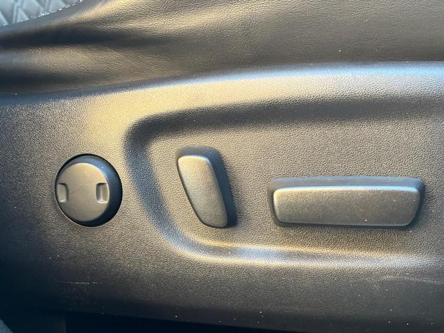 ハリアーハイブリッド プレミアム　サンルーフ　４ＷＤ　ＢＩＧ－Ｘ９型ナビ　衝突軽減装置　禁煙車　バックカメラ　ＥＴＣ　Ｂｌｕｅｔｏｏｔｈ　フルセグ　パワーバックドア　前席パワーシート　ハーフレザーシート　レーンキープ　ＬＥＤヘッドライ（46枚目）