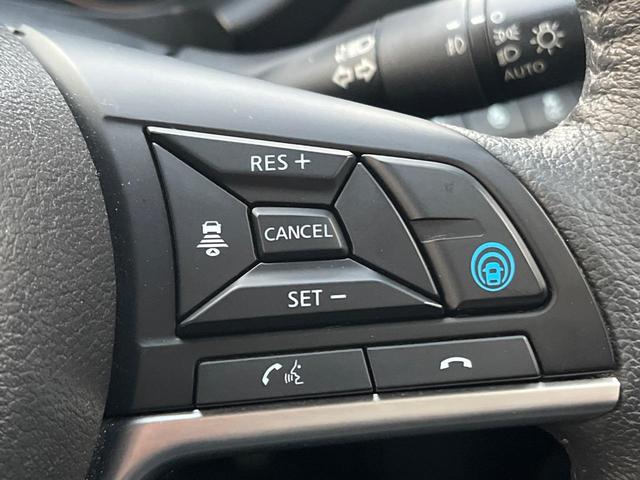 キックス X 衝突軽減装置 禁煙車 純正9インチナビ 全周囲カメラ レーダークルーズ ETC Bluetooth フルセグ 前席シートヒーター デジタルインナーミラー ハーフレザーシート LEDヘッドライト(5枚目)