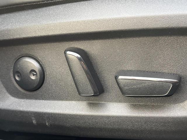 エクストレイル Ｇ　ｅ－４ＯＲＣＥ　４ＷＤ　衝突軽減装置　禁煙車　純正１２．３インチナビ　全周囲カメラ　本革シート　レーダークルーズ　ＥＴＣ　Ｂｌｕｅｔｏｏｔｈ　フルセグ　全席シートヒーター　パワーバックドア　デジタルインナーミラー（46枚目）